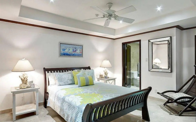 Coral Cove Beachfront Villas