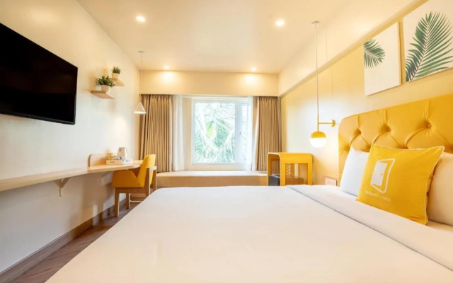 Bloom Hub WEH Andheri