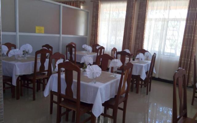 Cashewnut Hotel