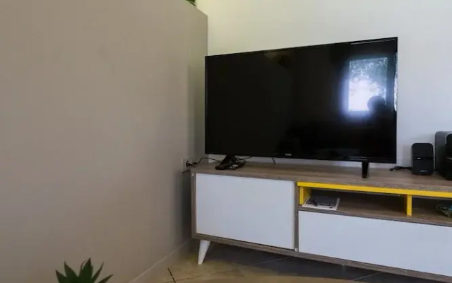 Newly renovated Garden Flat