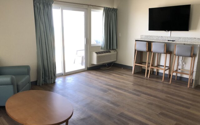 Sugar Sands Beachfront Hotel, a By The Sea Resort