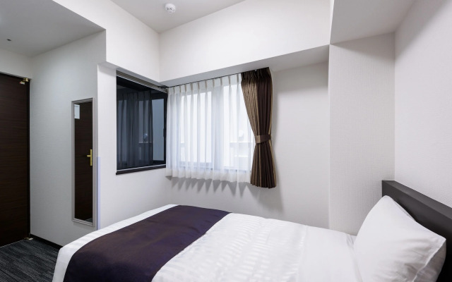 Shimbashi Urban Hotel