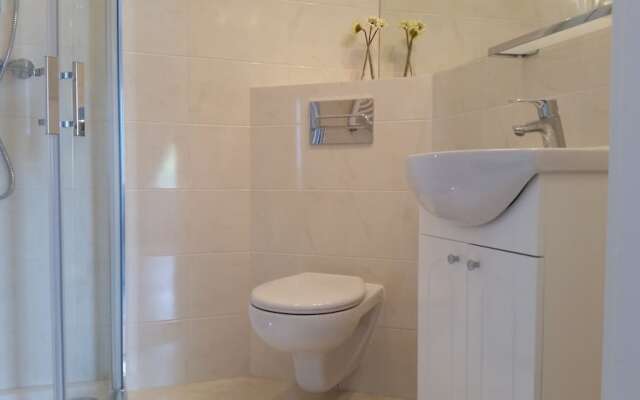 Old Town Art Apartment