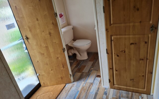 Green Haven Waterside Caravan