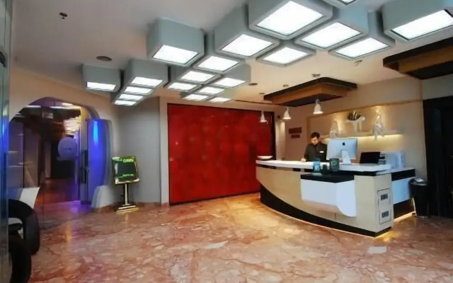 Hotel Onn