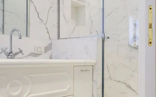 Montenapoleone – RentClass Gloria