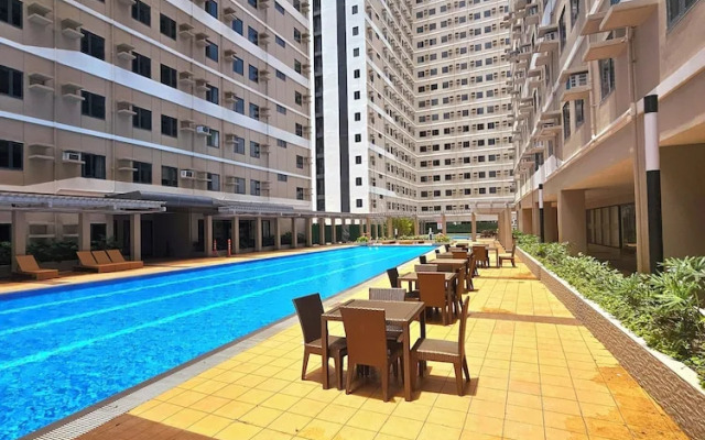 Acellyne's Suites at Green 2 Residences