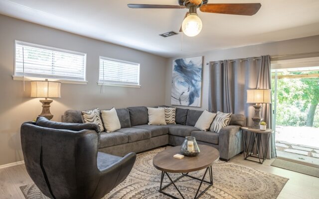 RIVER ROSE - 3 Br Home