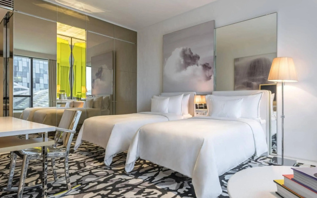JW Marriott  Singapore South Beach
