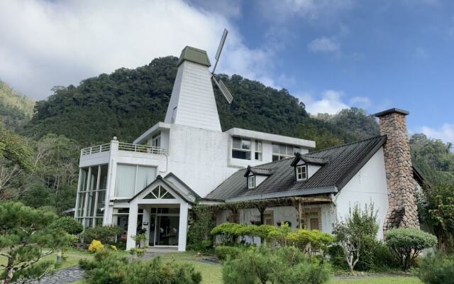 Lily Village