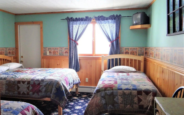 Blue Gentian Lodge at Magic Mountain