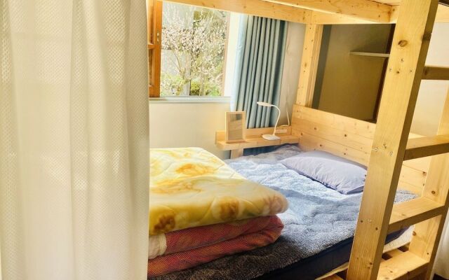 Vanguard Backpackers - Hostel