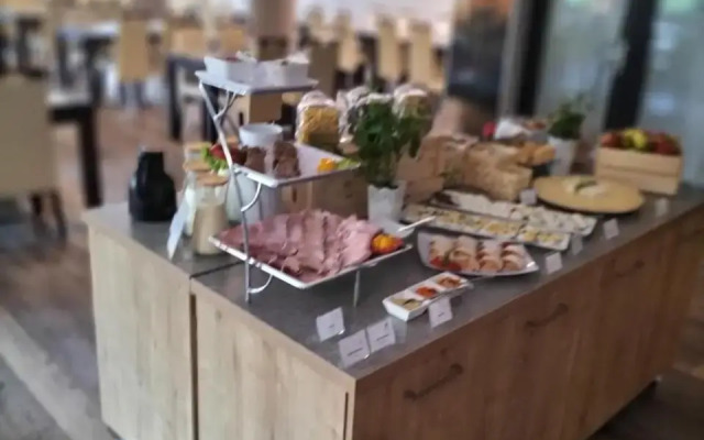 Boutique Hotel's Kwiska / Legnicka