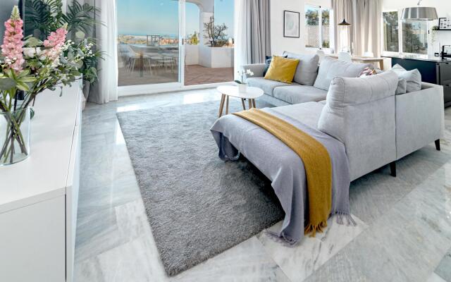 LJ- Modern flat with spectacular views in mountain