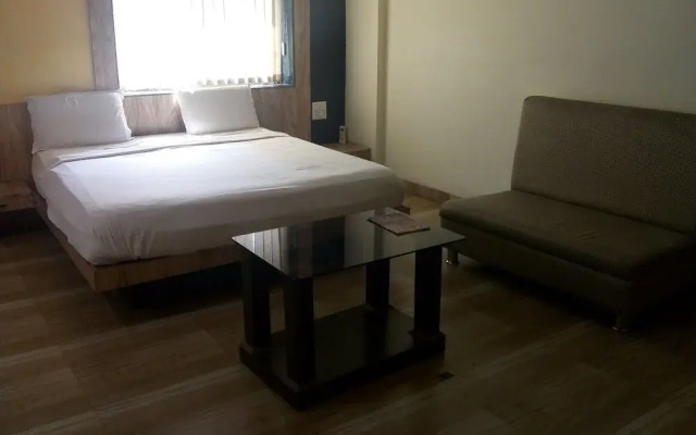 Hotel Shree Vinayak Inn by OYO Rooms