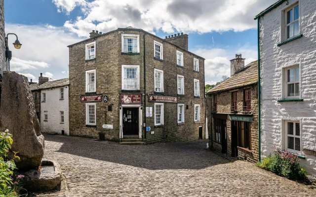 George and Dragon Dent