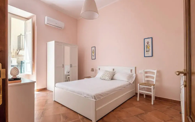 Il Cortile degli Aragonesi by Wonderful Italy