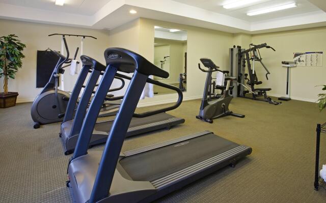 Holiday Inn Express Hotel & Suites Gananoque by IHG