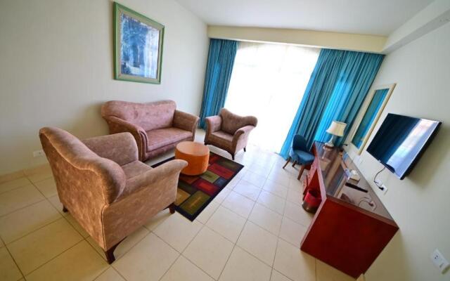 Parrotel Lagoon Waterpark Resort