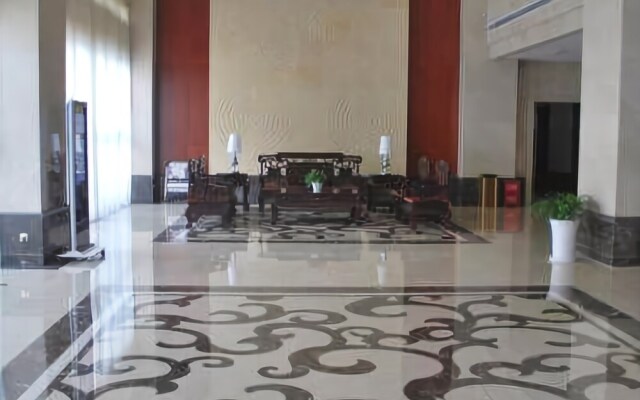 Longhu Hotel
