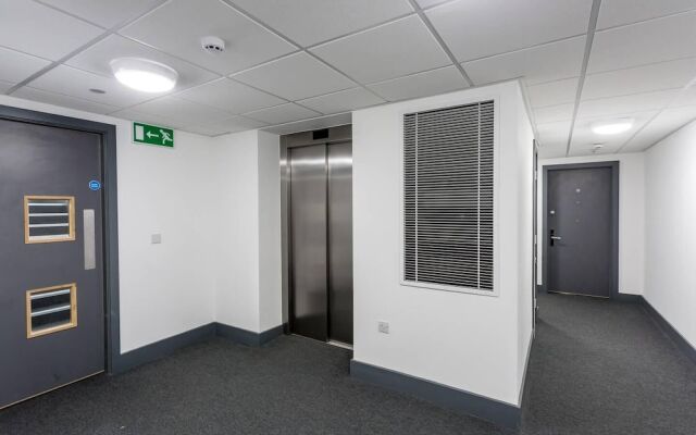 Twin Studio near Manchester!