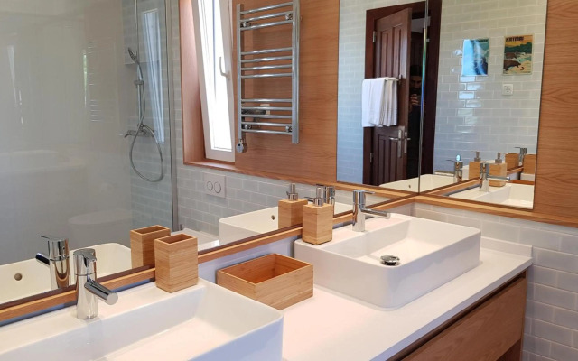 Villa Sequoia - Beach and Lake Private Holidays