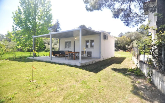 Zennova 29 Vourvourou Garden House