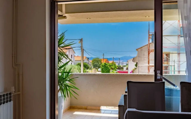 Zadar Lavish and Luxurious Apartment With Private Pool
