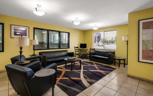 Americas Best Value Sandman Inn