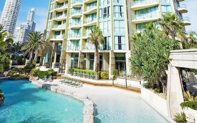 Mantra Sun City - Ocean - 4 Nights, Surfers Paradise, Australia