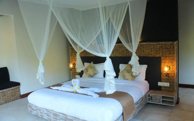 Tirta Loka Suite