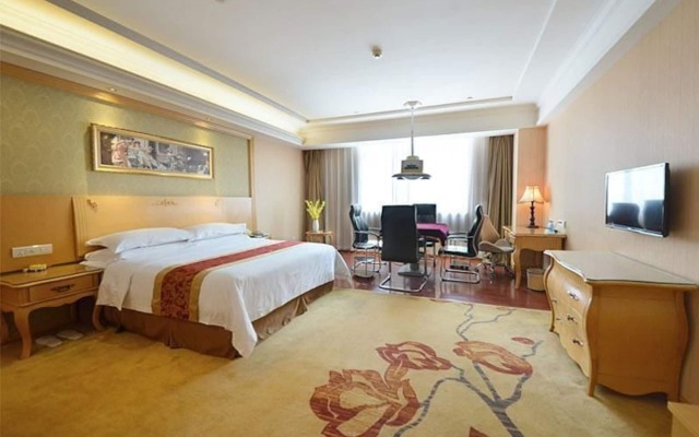 Vienna International Hotel Guangzhou Xintang Jean Fangzhicheng