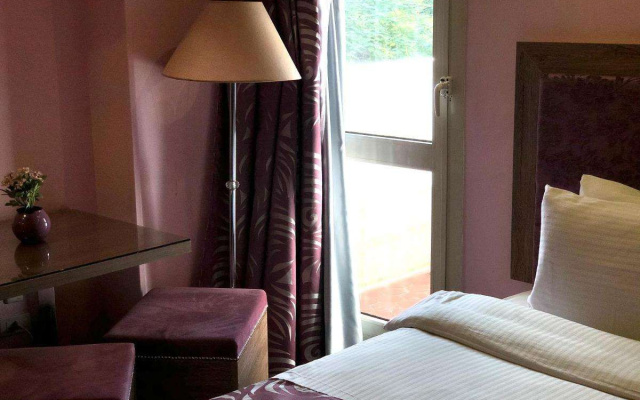 Santana Hotel
