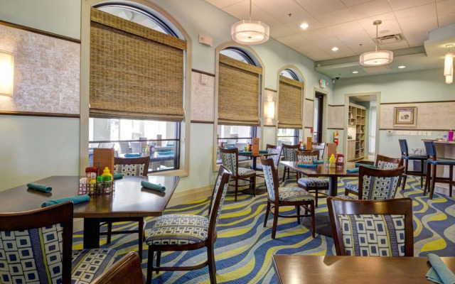 9 Bedroom Family Friendly Retreat -Champions Gate, Davenport