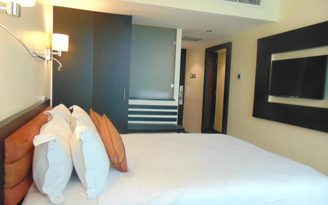 Best Western Plus Meridian Hotel