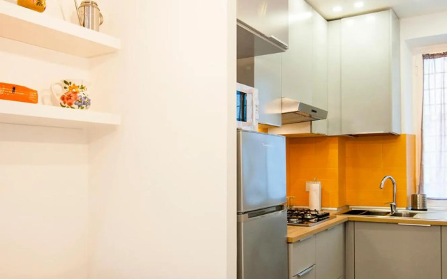 Vatican Museums Roomy Apartment