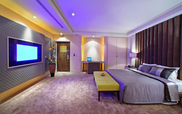 Young Motel
