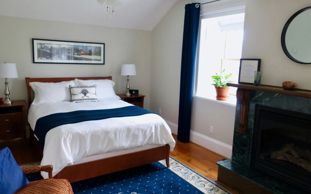 Harlem Stonegate B&B