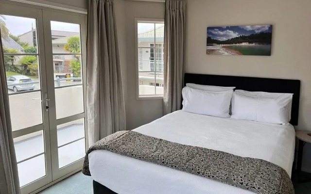 Silver Fern Rotorua Suites & Spa