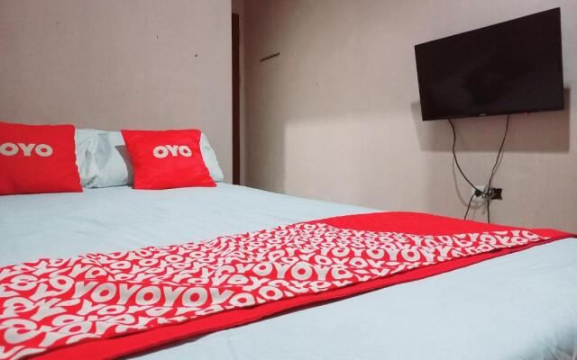 SPOT ON 91336 Guesthouse Tarumanegara
