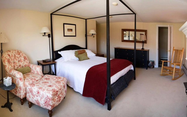 Red Clover Inn and Restaurant