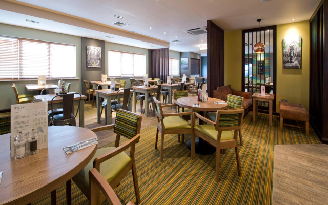 Premier Inn Glasgow Braehead