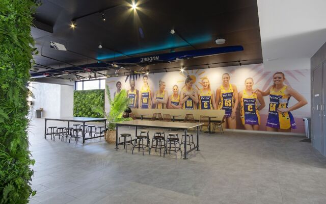 Lake Kawana Accommodation