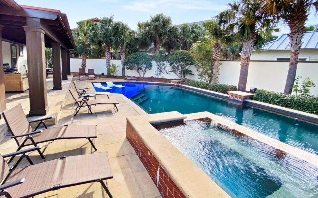 Lee's Retreat by Destin Getaways