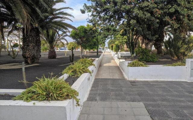 Ground floor apartment suite with private garden, Los Charcos