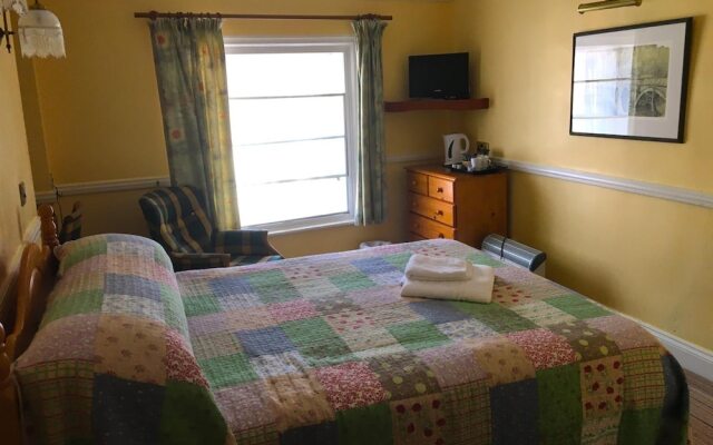 Wynnstay Hotel