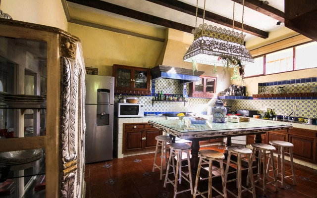 Mansion San Miguel