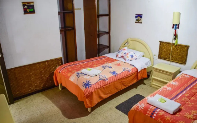 Hostal Santa Cruz Backpackers