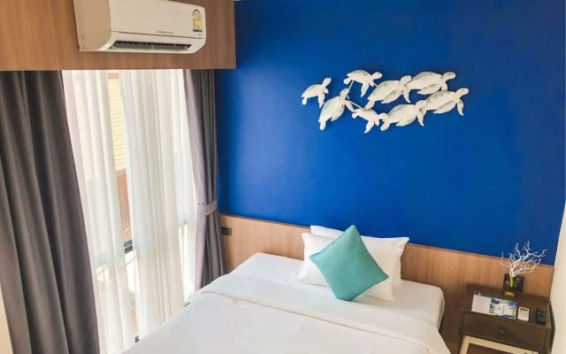 The Sixteenth Naiyang Beach Hotel
