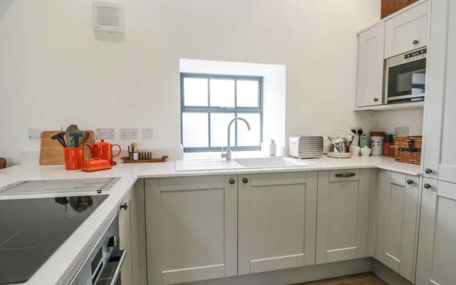 Bank Hurst Coach House